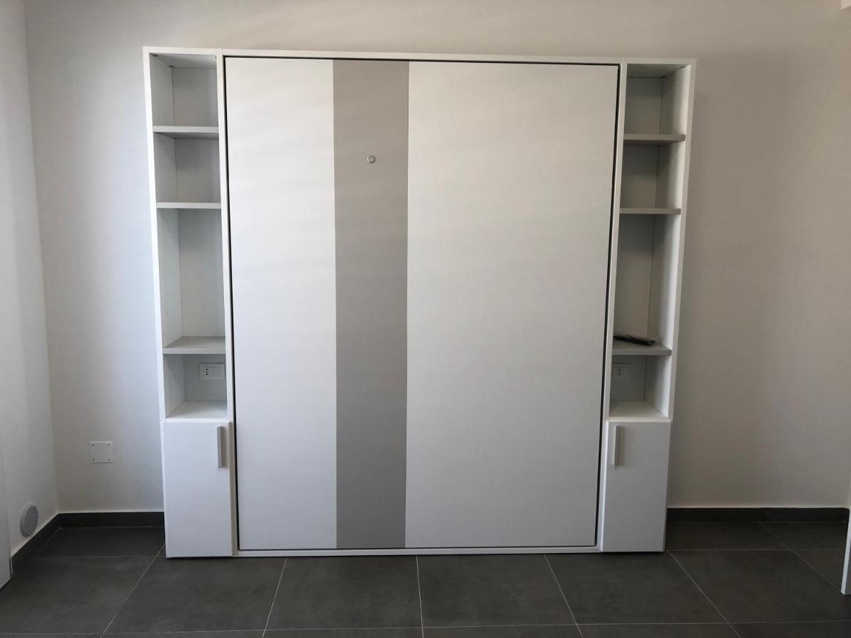 Nuovissimo Monolocale Apartment Порто Чезарео Екстериор снимка